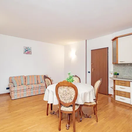Holiday Time Apartment