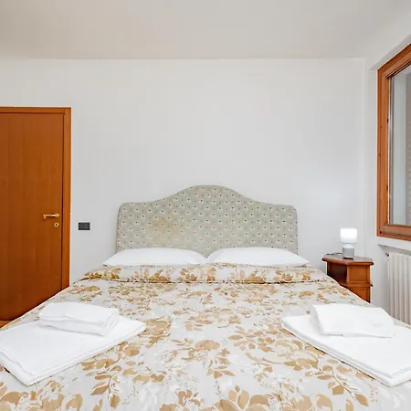 Holiday Time Apartment