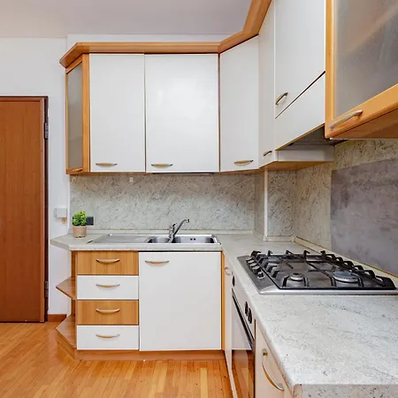 Holiday Time Apartment *