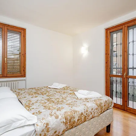 Holiday Time Apartment
